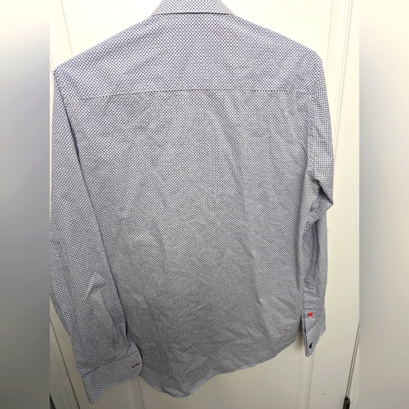 Martinique Men's size small dress shirt - Picture 3 of 4